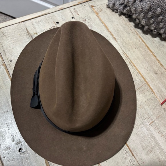 New! Biltmore Classic Brown Fedora Hat with Black Band-Sz 7 - Picture 6 of 6